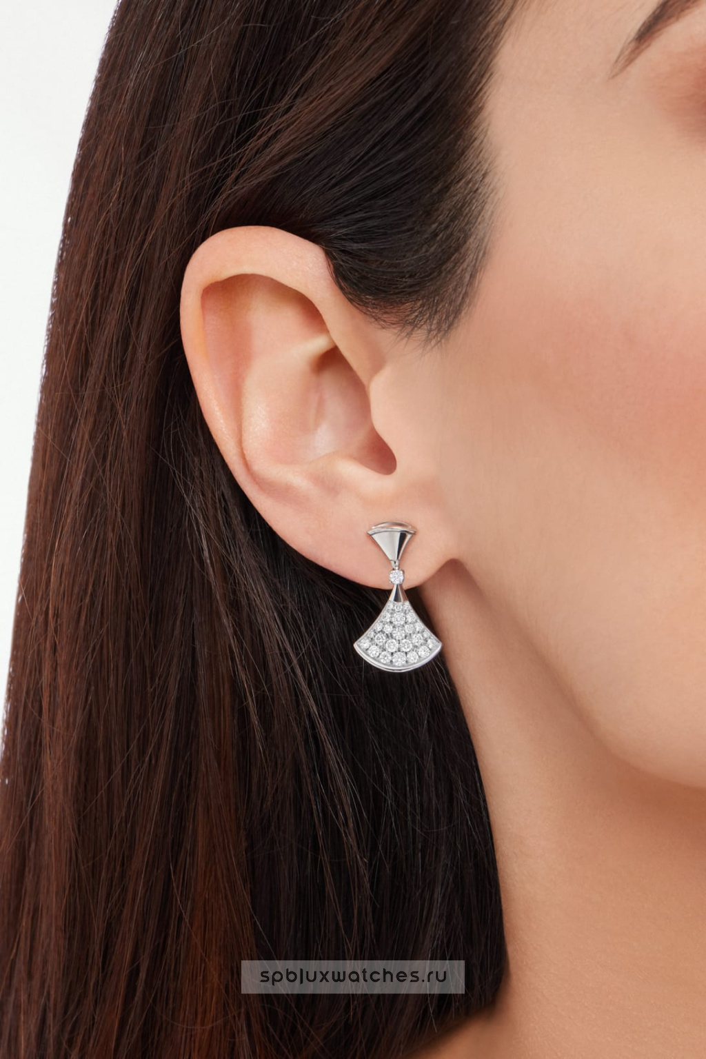 Серьги Bvlgari Divas’ Dream Earrings 351100