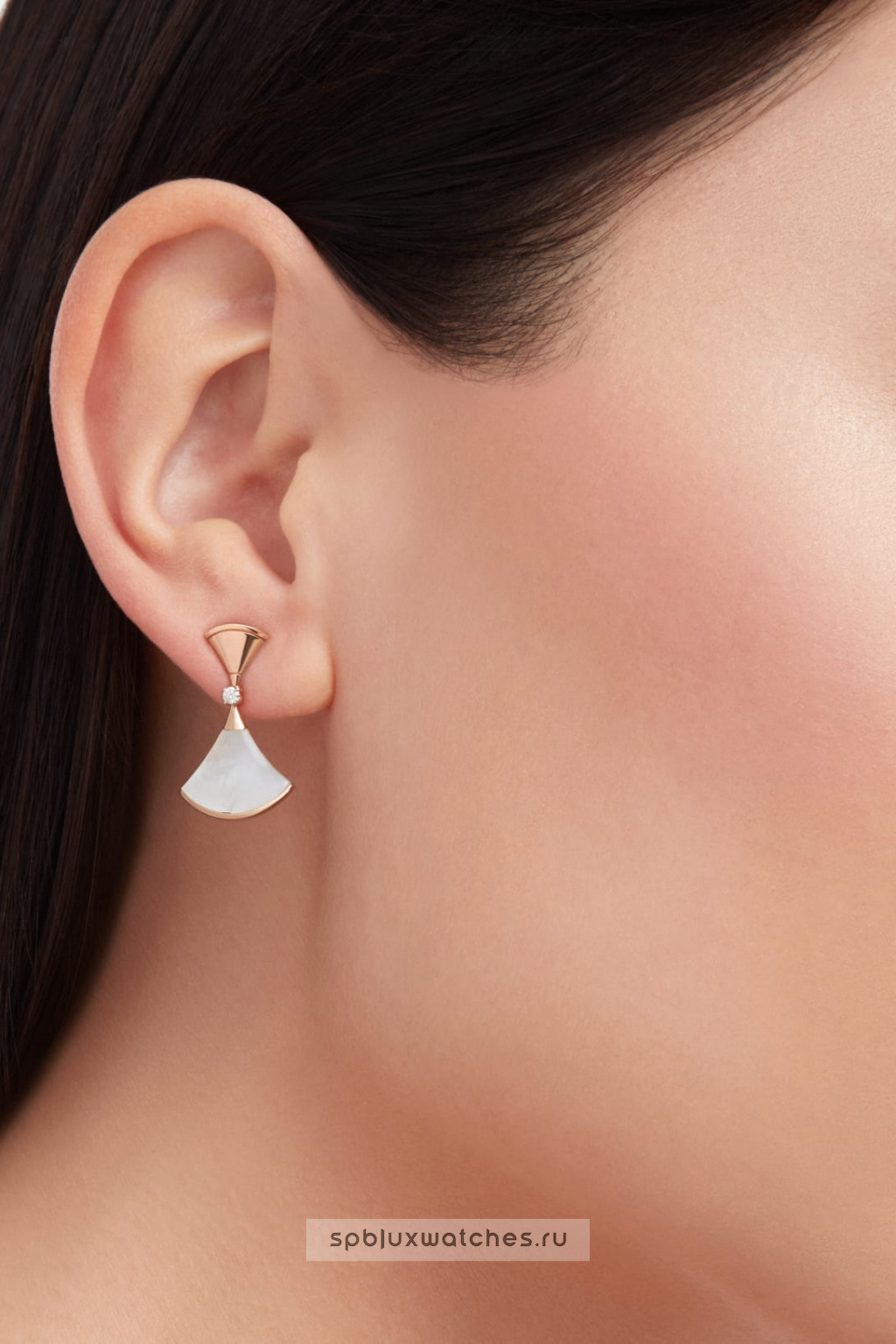 Серьги Bvlgari Divas’ Dream Earrings 350740