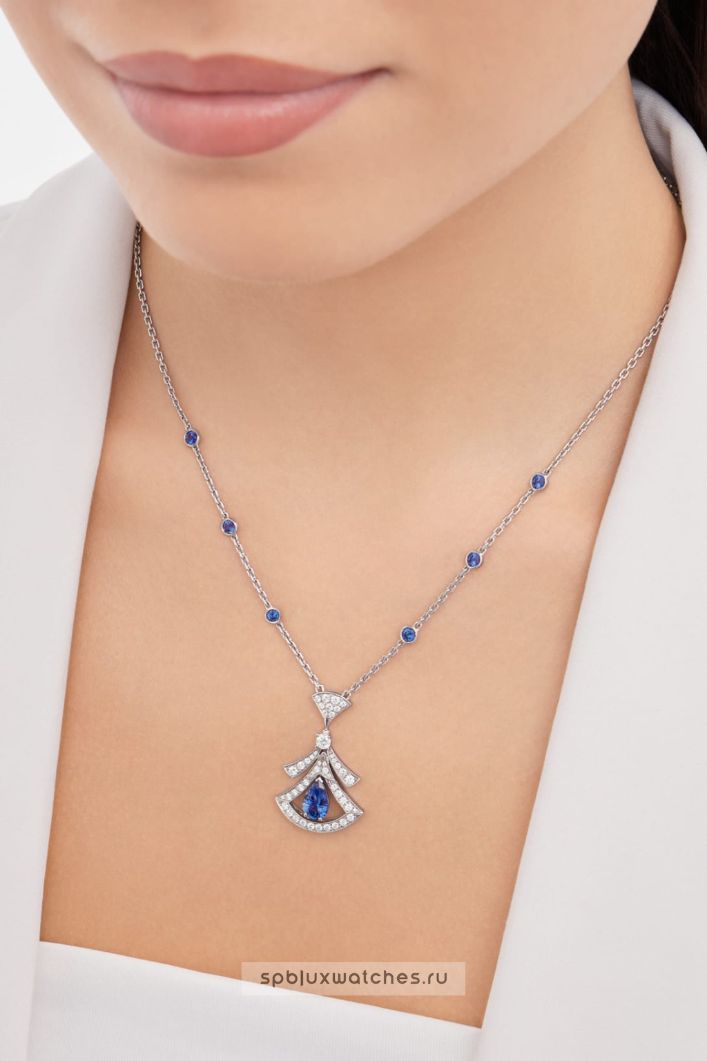 Подвеска Bvlgari Divas' Dream Necklace 357325