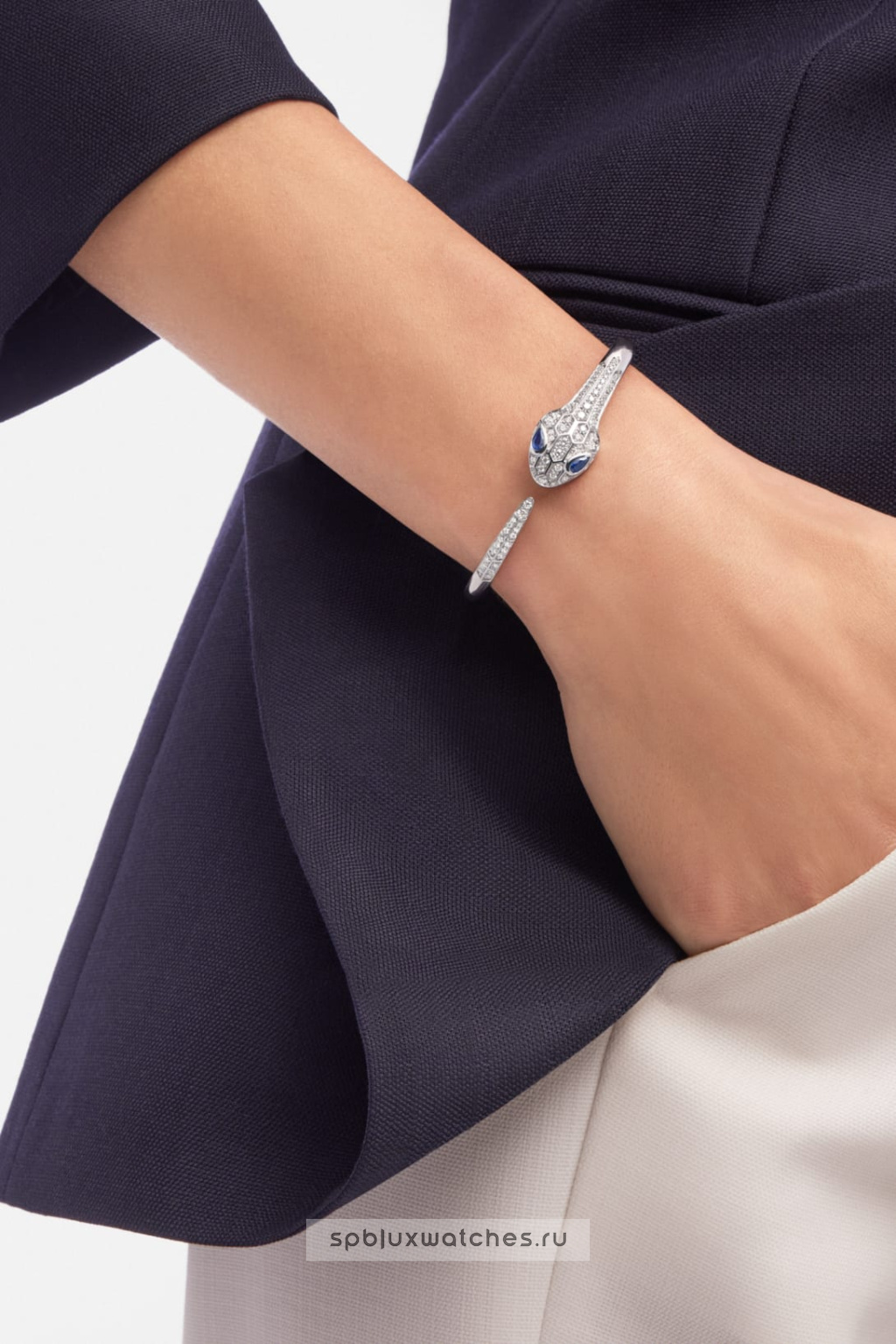 Браслет Bvlgari Serpenti Seduttori Bracelet 354100