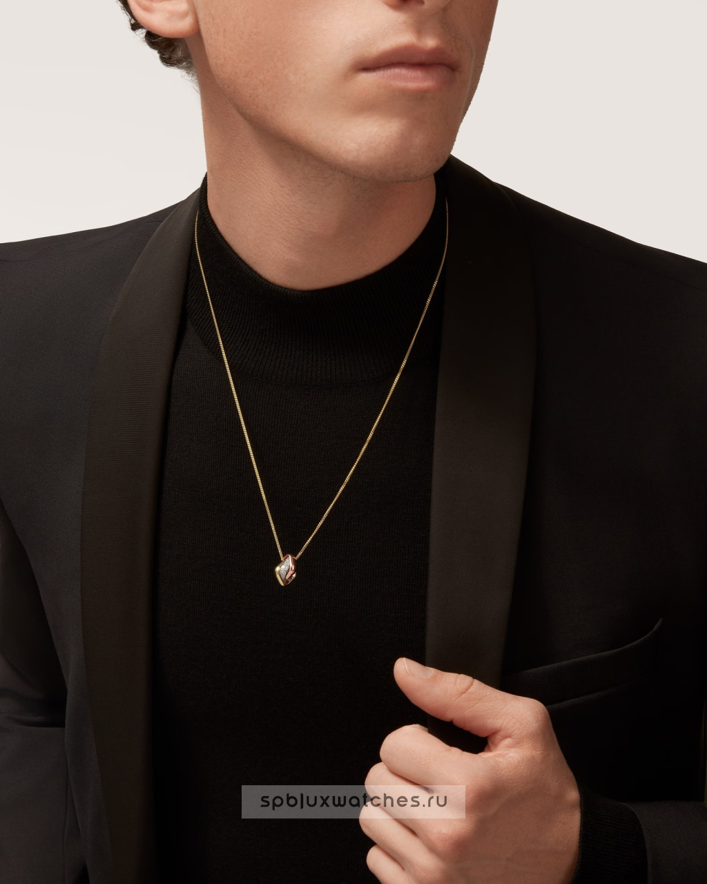 Подвеска Cartier Trinity Half-Paved Cushion-Shaped Pendant N7424481
