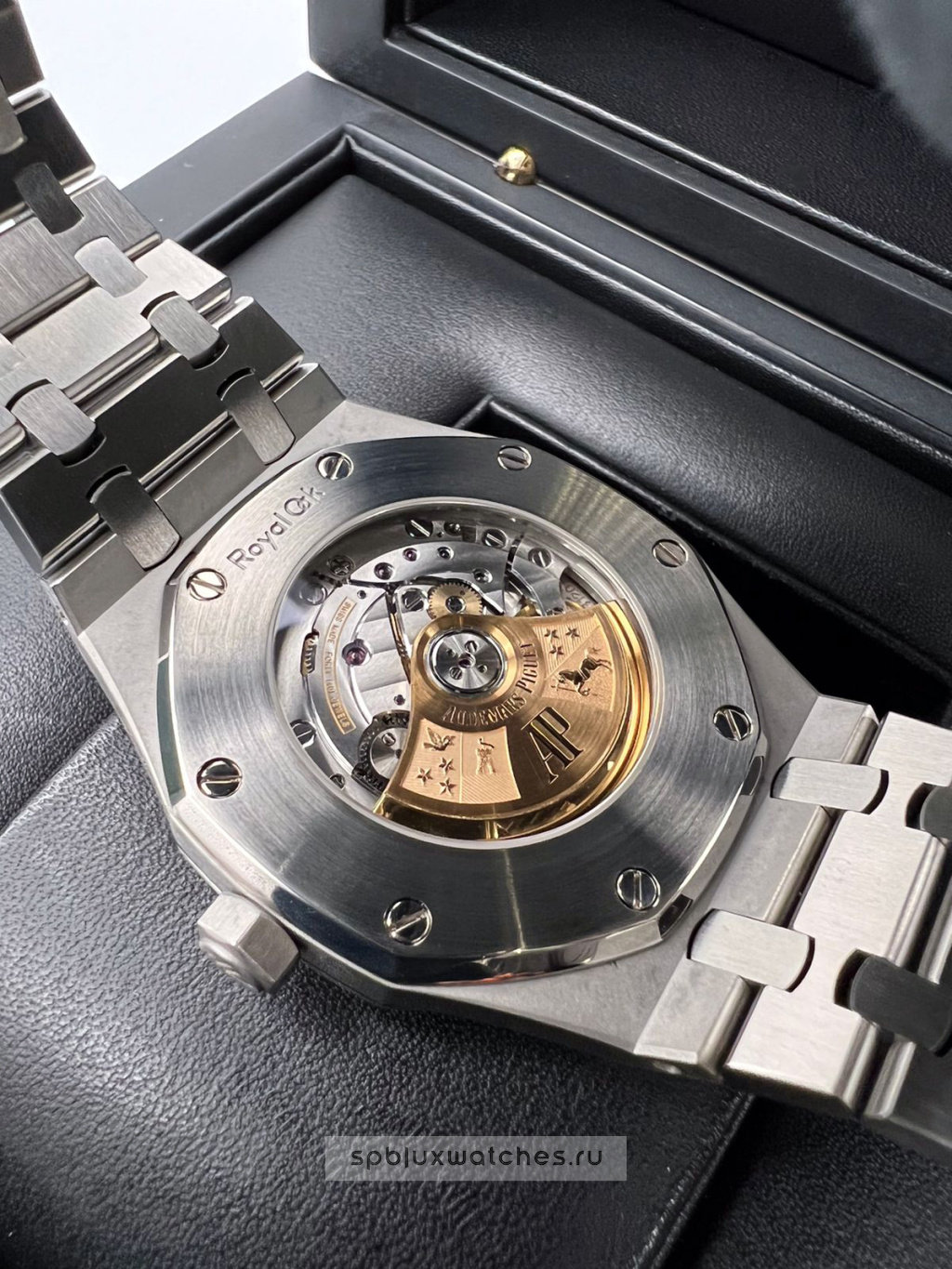 Audemars Piguet Royal Oak Selfwinding 41 mm 15400ST.OO.1220ST.01