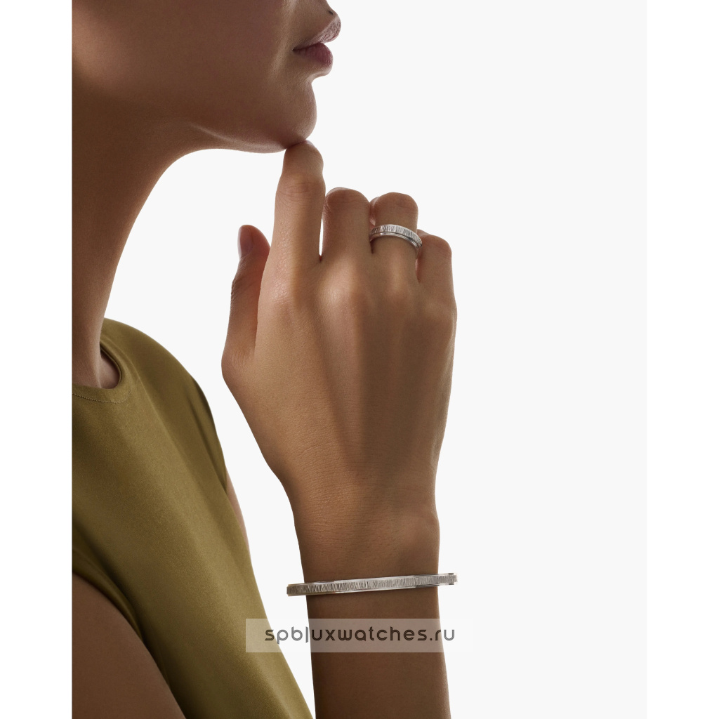 Кольцо Piaget Possession "Decor Palace" Ring G34P7L00