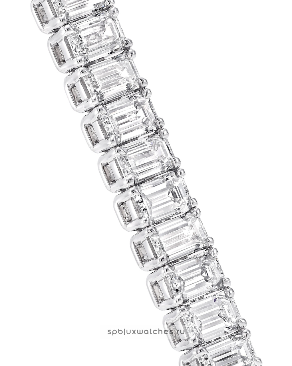 Браслет Graff Classic Graff Slim Emerald Cut Diamond Bracelet RGB157