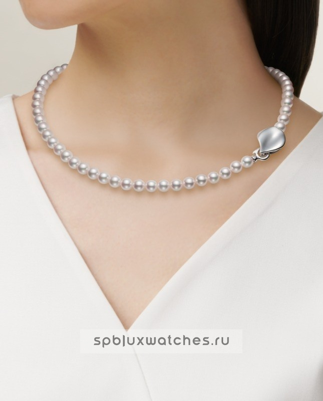 Колье Mikimoto Les Petales Place Vendome Necklace KZ-1812