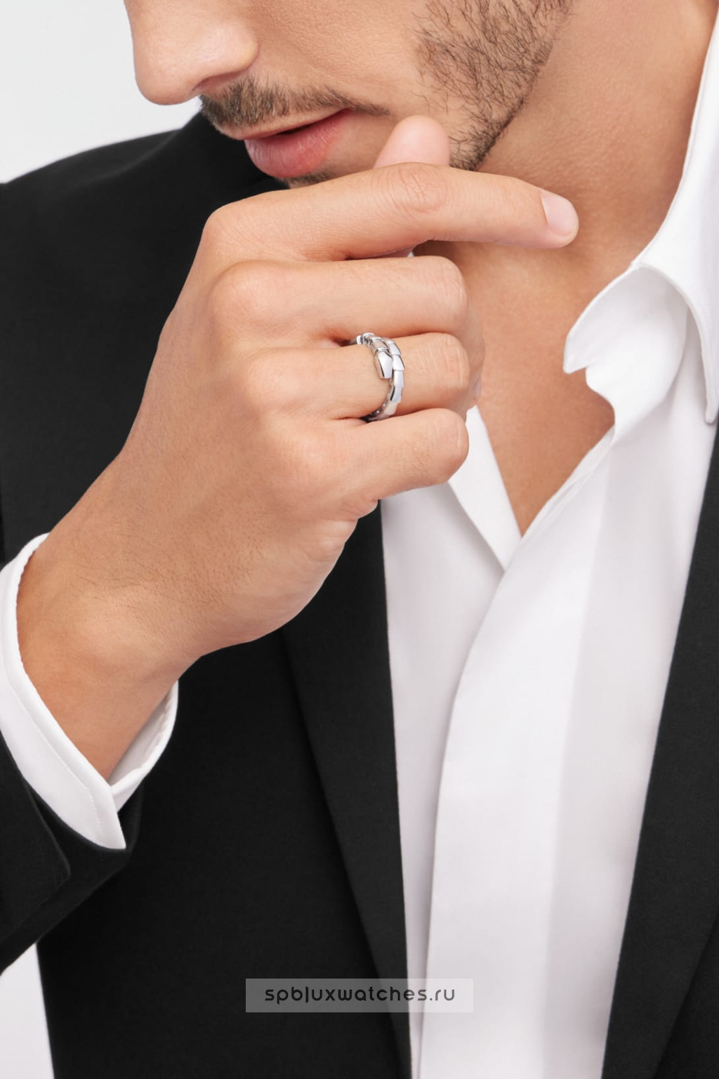 Кольцо Bvlgari Serpenti Viper One-Coil Ring 358648