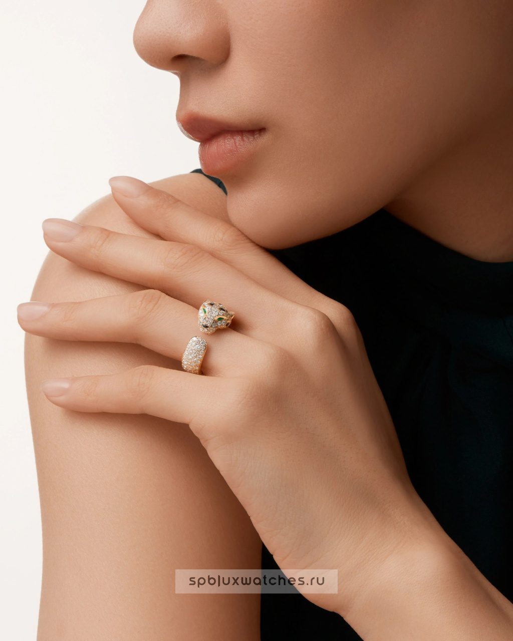 Кольцо Cartier Panthere de Cartier Paved Ring Medium Model N4804900